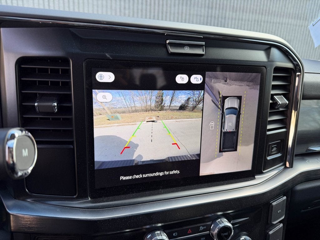 2026 Ford F-350SD Black Widow