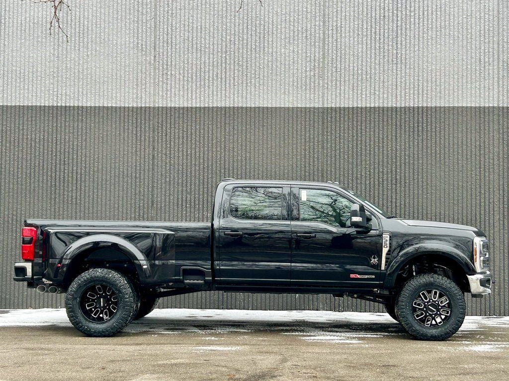 2026 Ford F-350SD Black Widow DRW