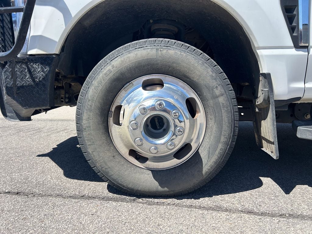 2024 Ford F-350SD Lariat DRW
