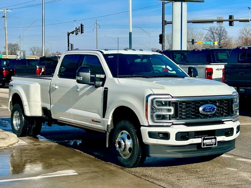 2026 Ford F-350SD Platinum DRW