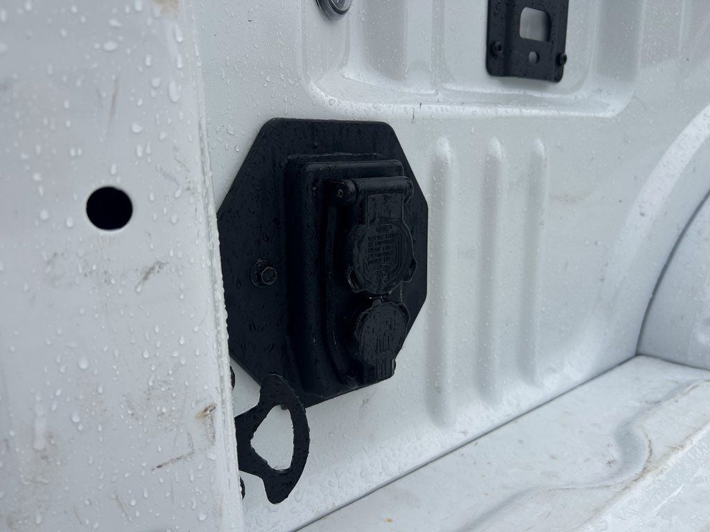 2025 Ford F-350SD Lariat DRW