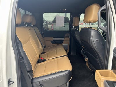 2025 Ford F-350SD Lariat DRW