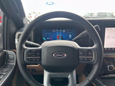 2025 Ford F-350SD Lariat DRW