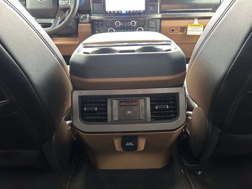 2025 Ford F-350SD Lariat DRW