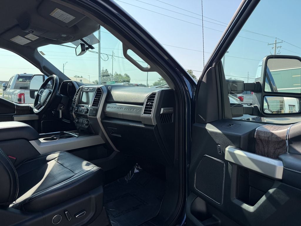 2017 Ford F-350SD Lariat