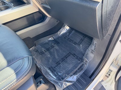 2022 Ford F-350SD Lariat