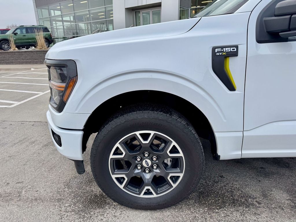 2025 Ford F-150 STX