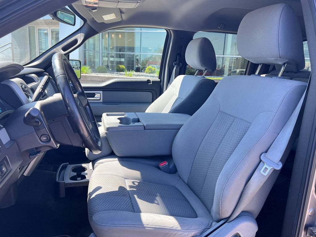 2011 Ford F-150 Base