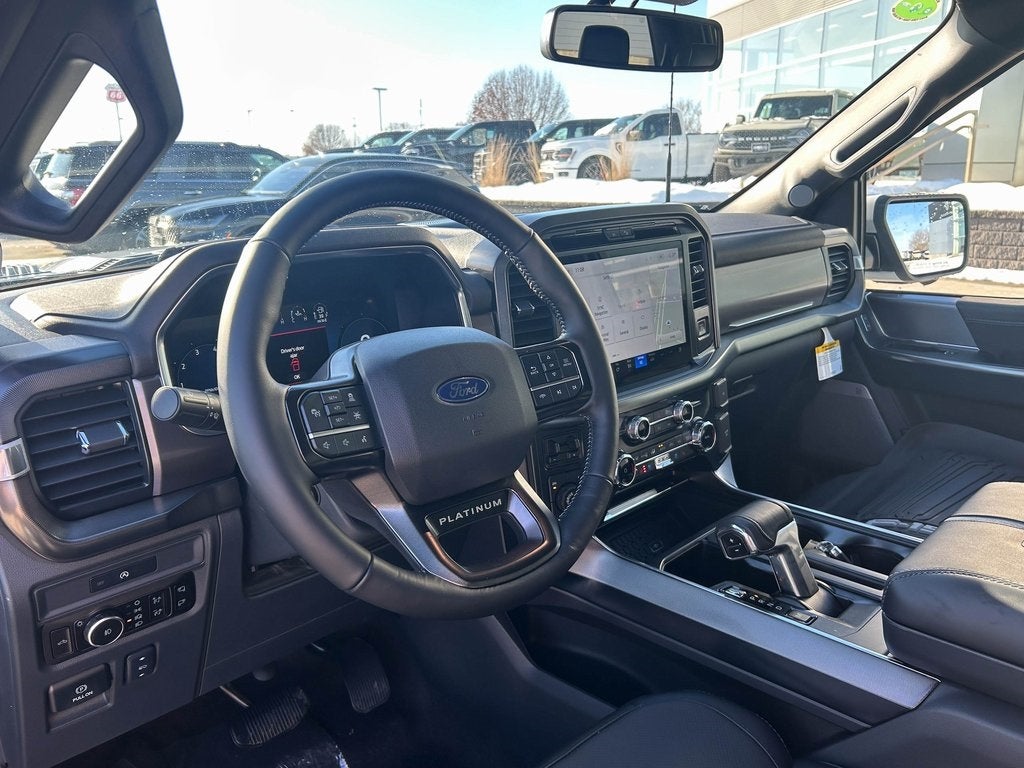 2025 Ford F-150 Platinum