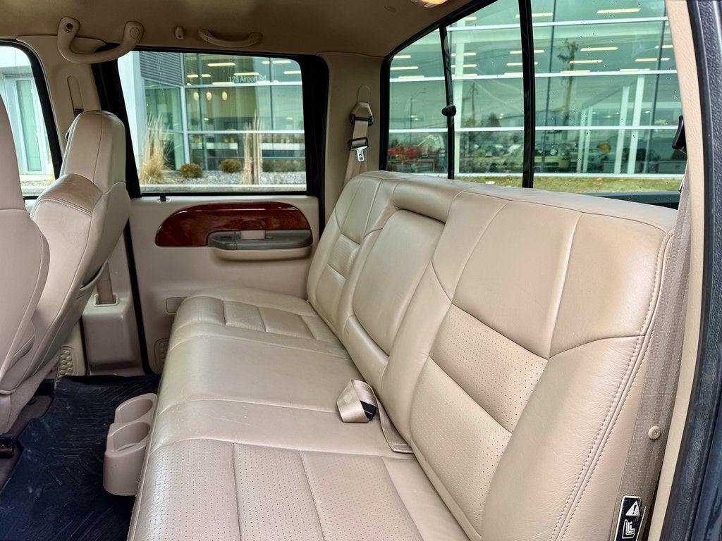 2002 Ford F-250SD Lariat