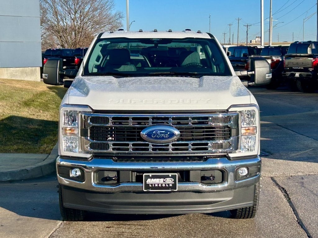 2026 Ford F-350SD XLT DRW