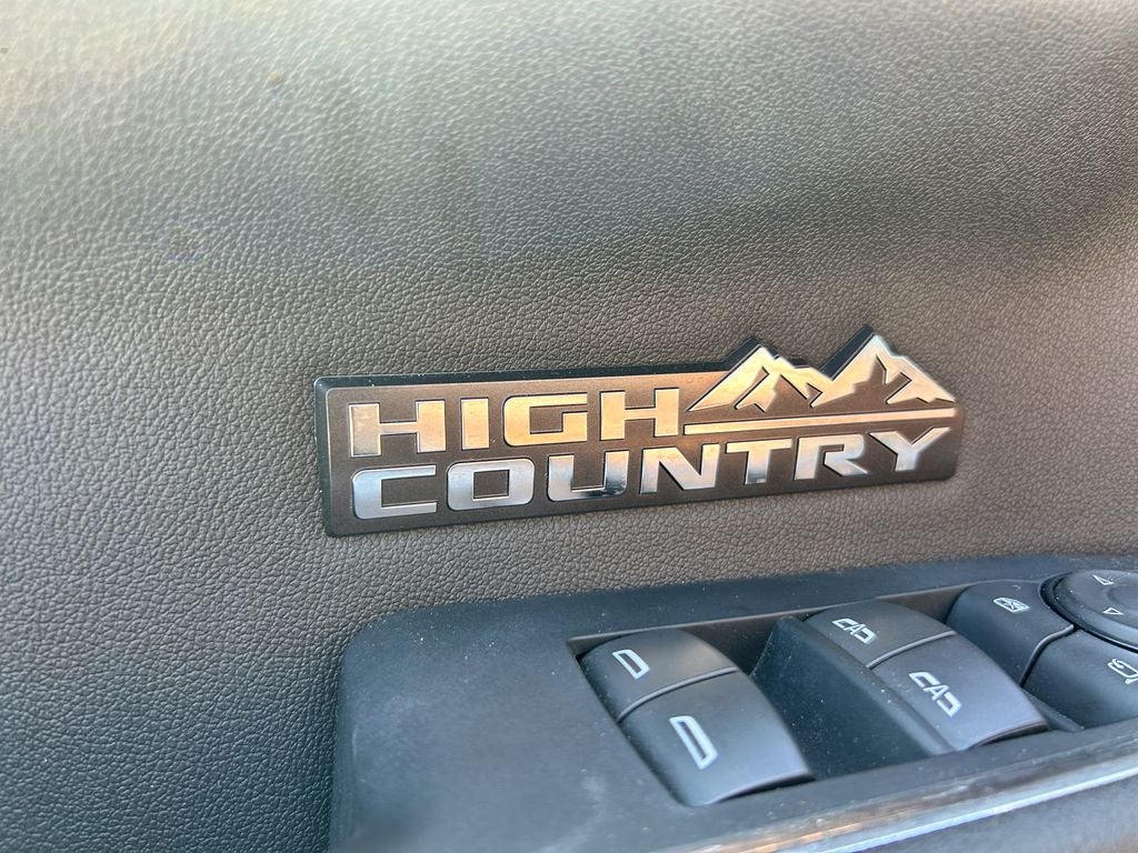 2025 Chevrolet Silverado 1500 High Country