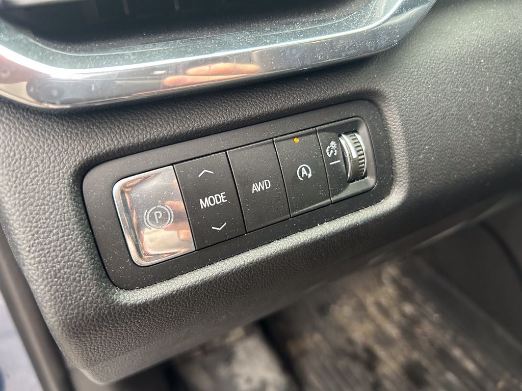 2025 GMC Acadia Denali