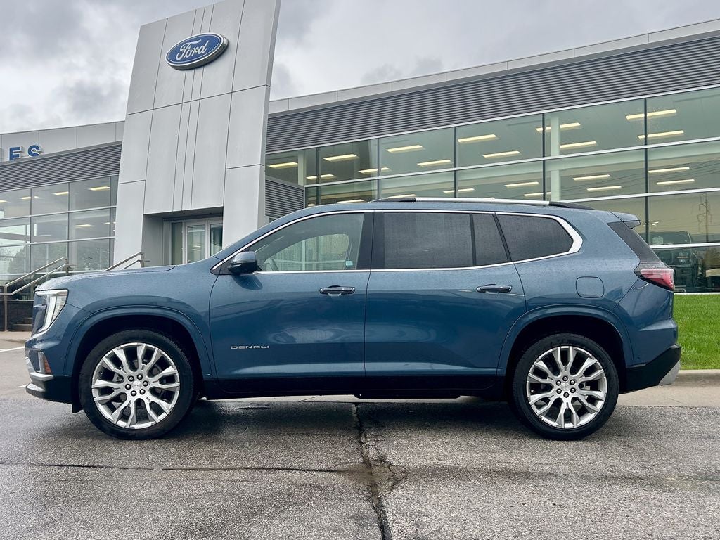 2025 GMC Acadia Denali