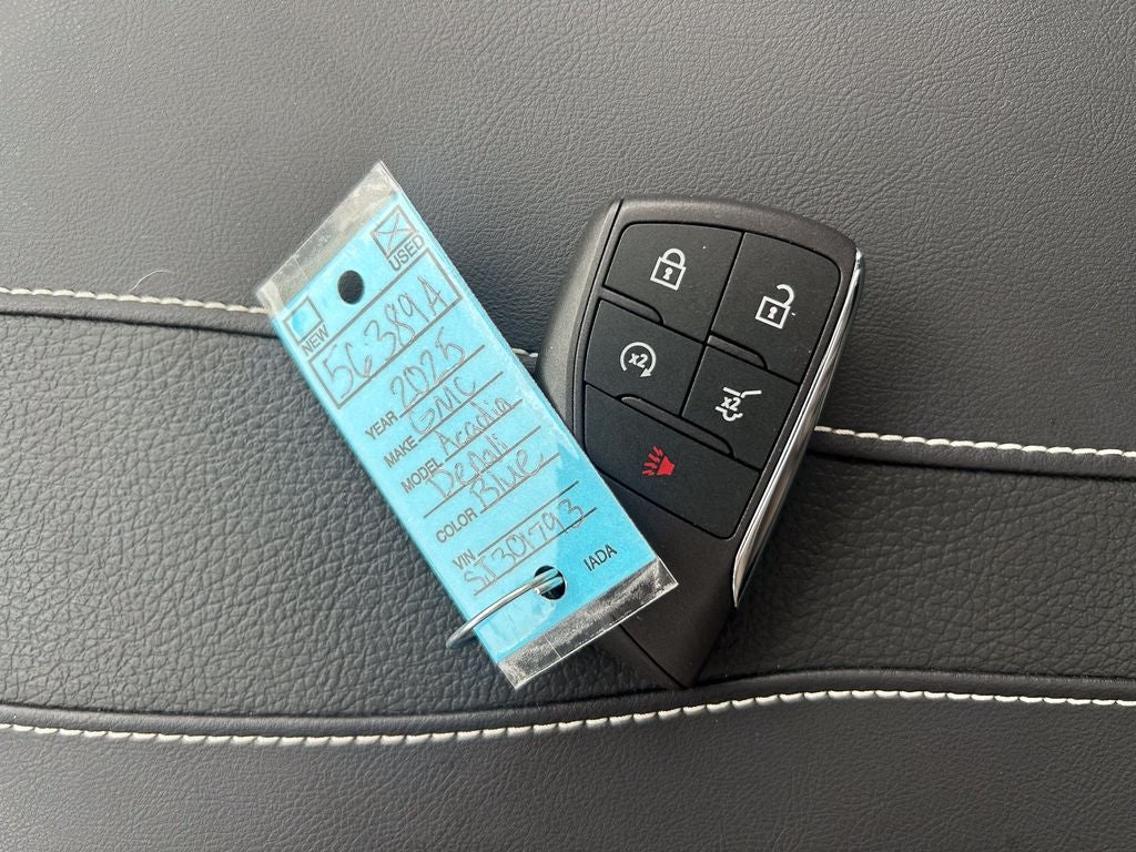 2025 GMC Acadia Denali