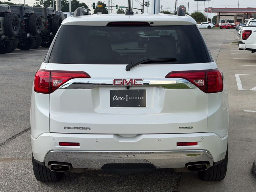 2017 GMC Acadia Denali