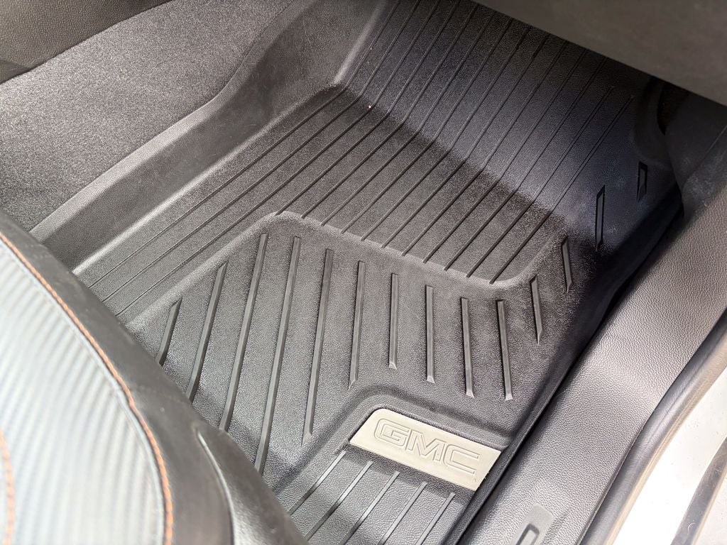 2022 GMC Canyon AT4 w/Leather