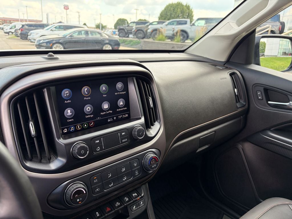 2022 GMC Canyon AT4 w/Leather