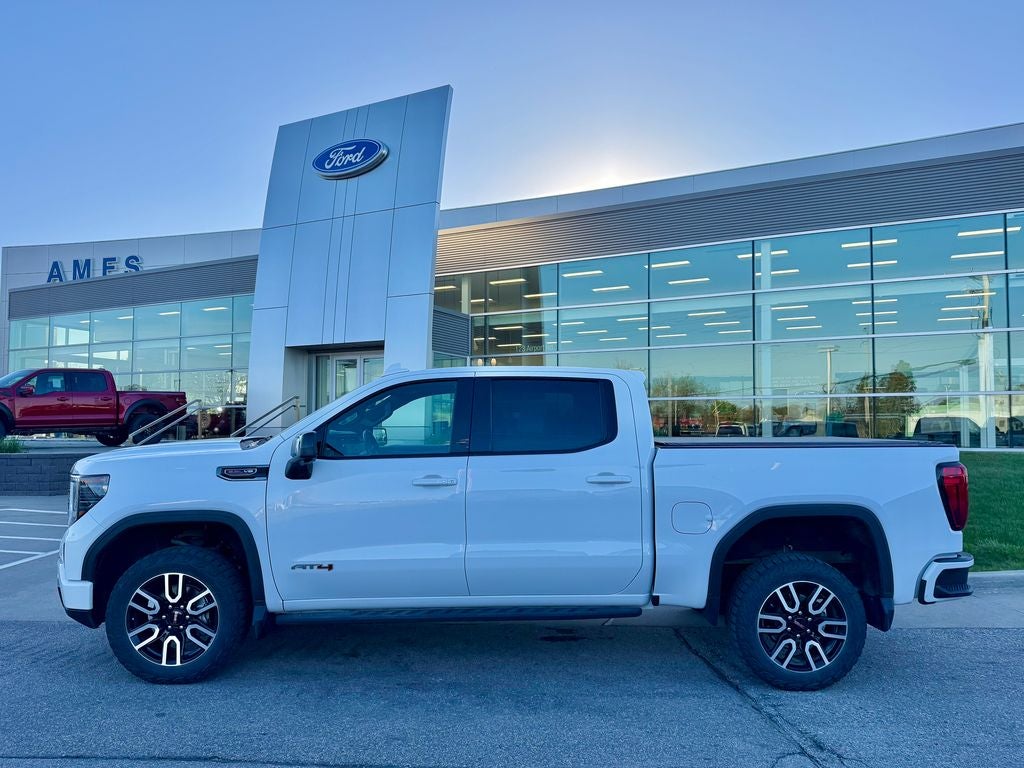 2022 GMC Sierra 1500 AT4