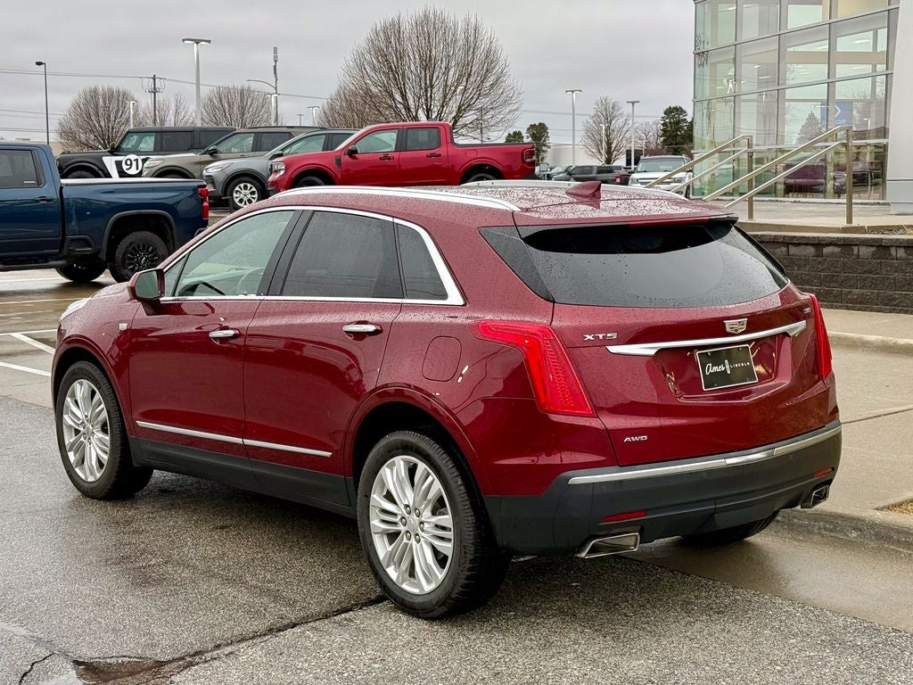 2017 Cadillac XT5 Premium Luxury