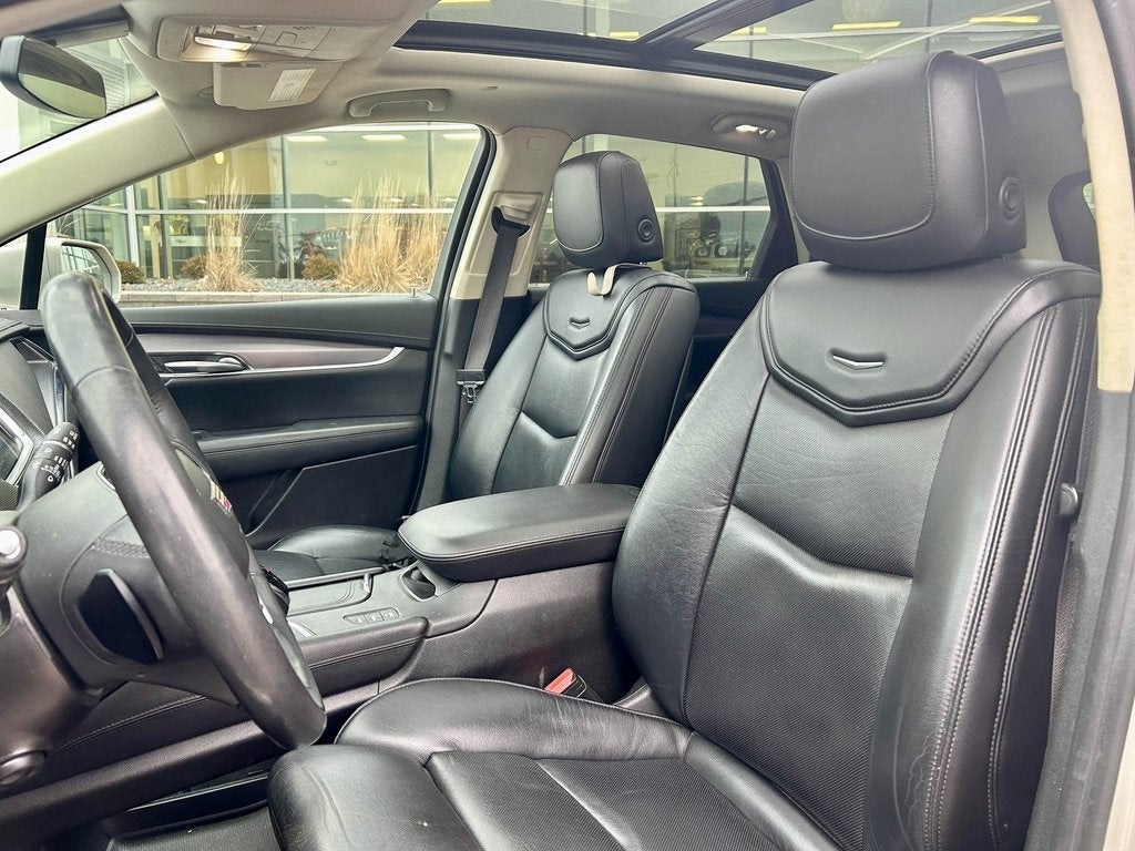 2017 Cadillac XT5 Premium Luxury