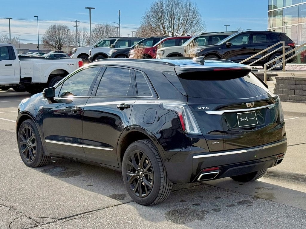 2020 Cadillac XT5 Sport