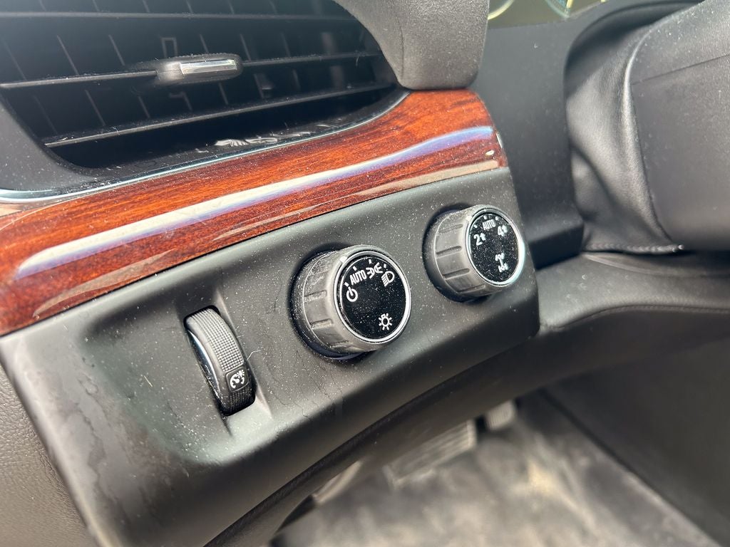 2015 Cadillac Escalade Premium