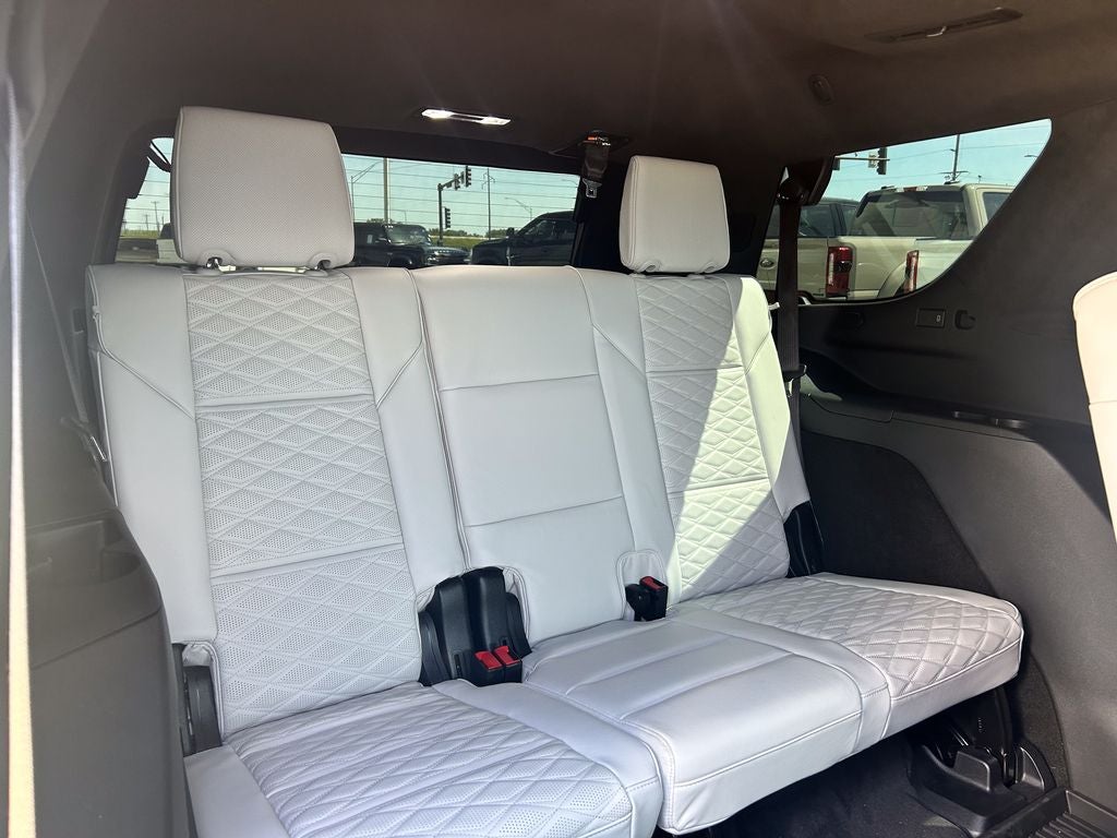 2025 Cadillac Escalade Sport Platinum