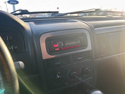 2004 Jeep Grand Cherokee Laredo