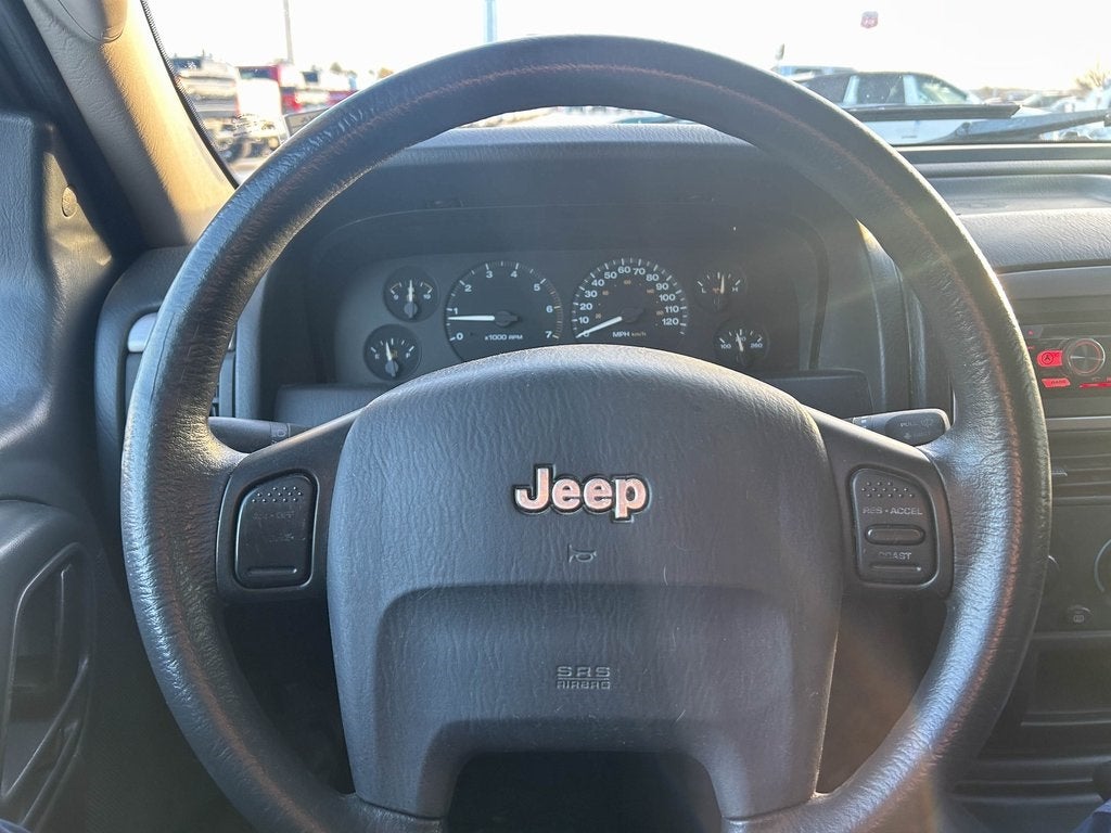 2004 Jeep Grand Cherokee Laredo