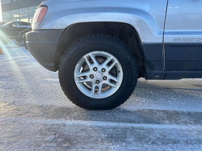 2004 Jeep Grand Cherokee Laredo