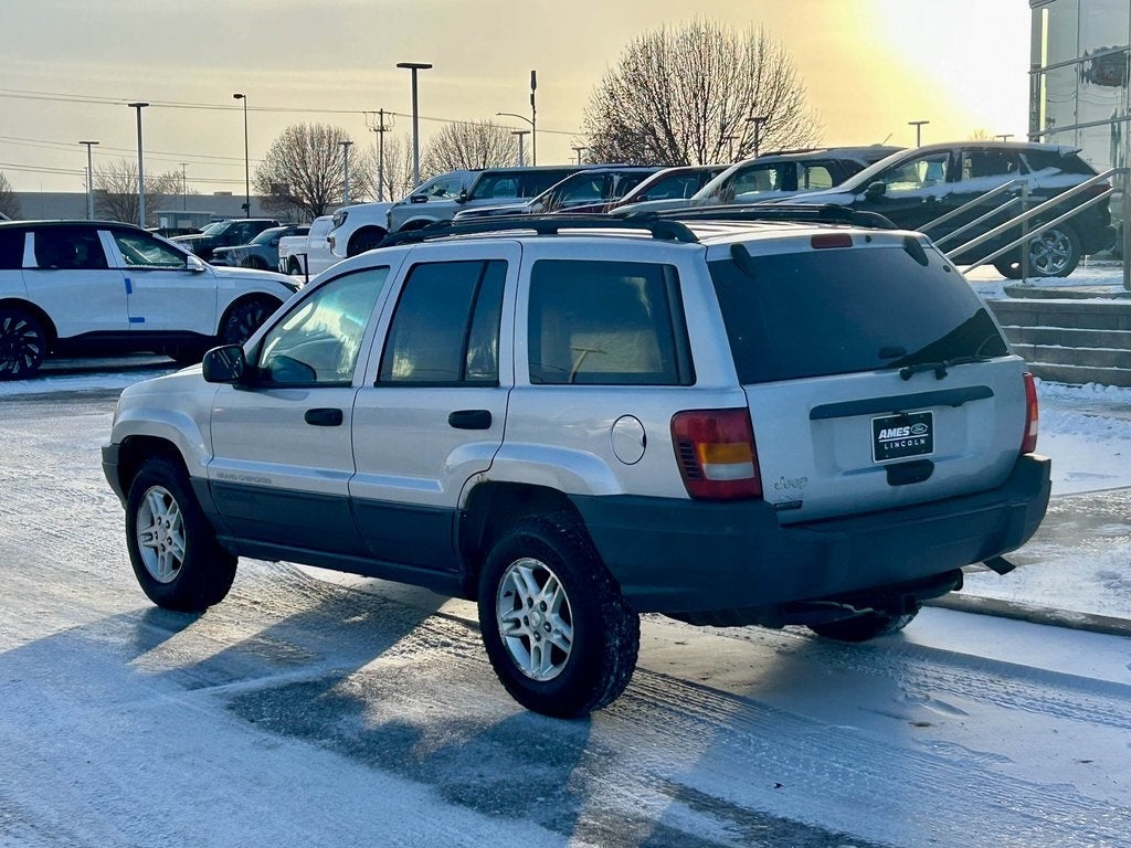 2004 Jeep Grand Cherokee Laredo