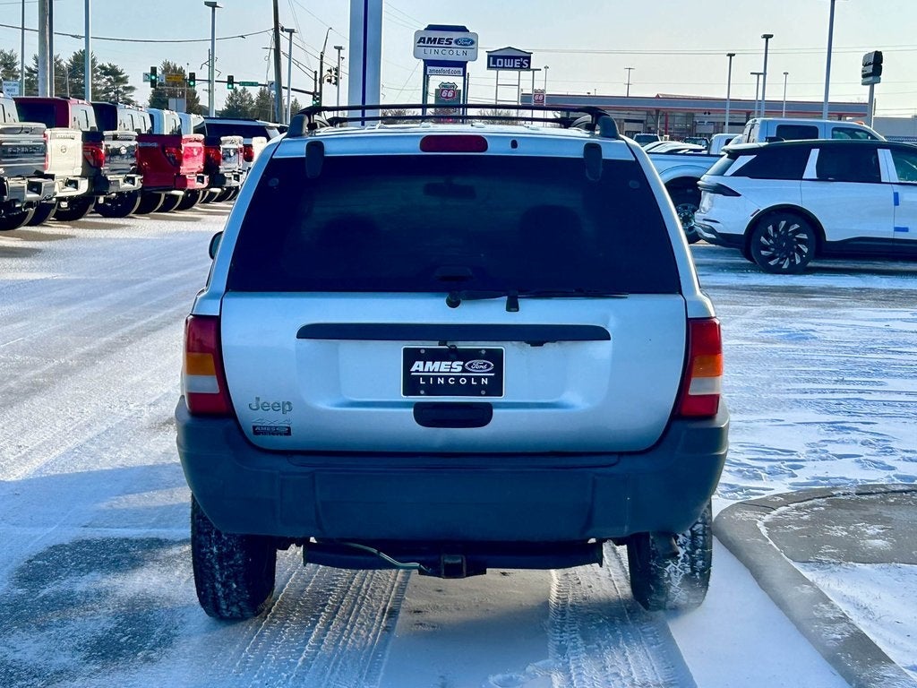 2004 Jeep Grand Cherokee Laredo