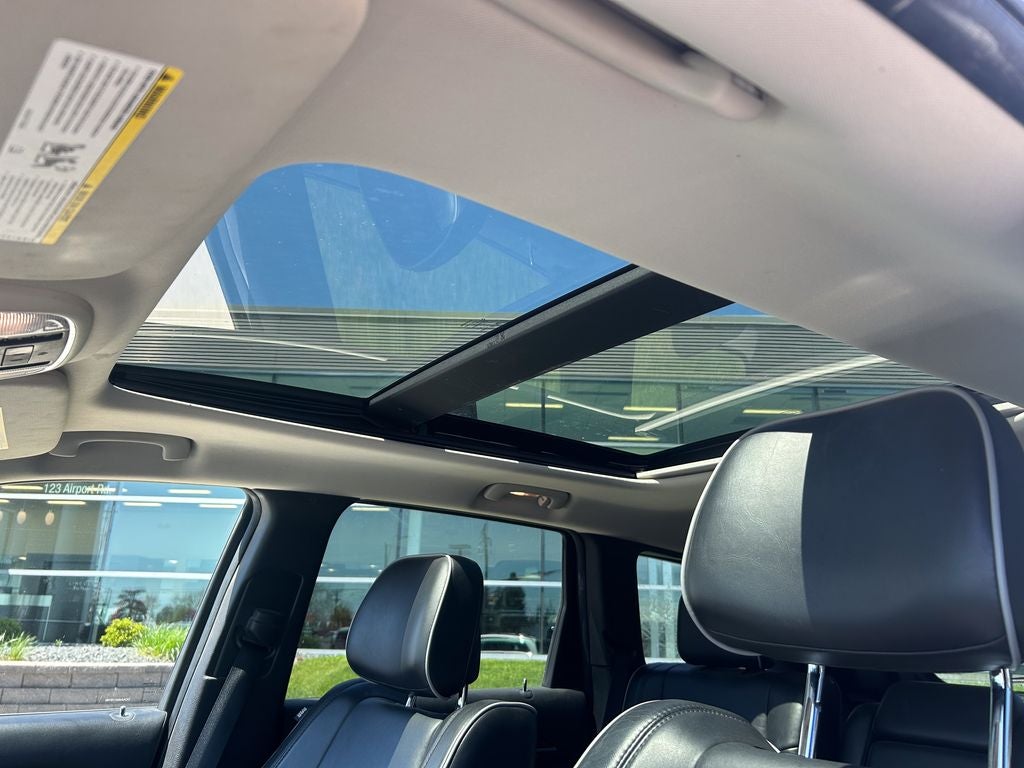 2011 Jeep Grand Cherokee Overland