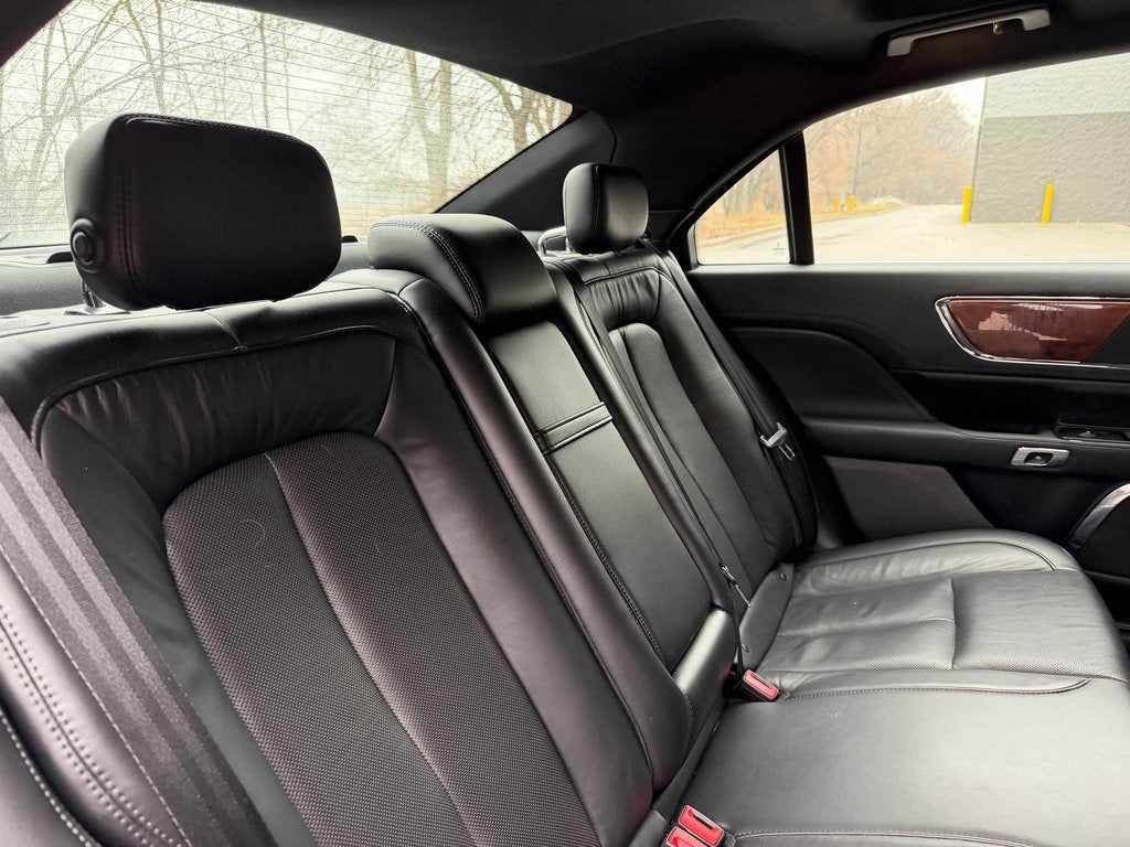 2020 Lincoln Continental Standard