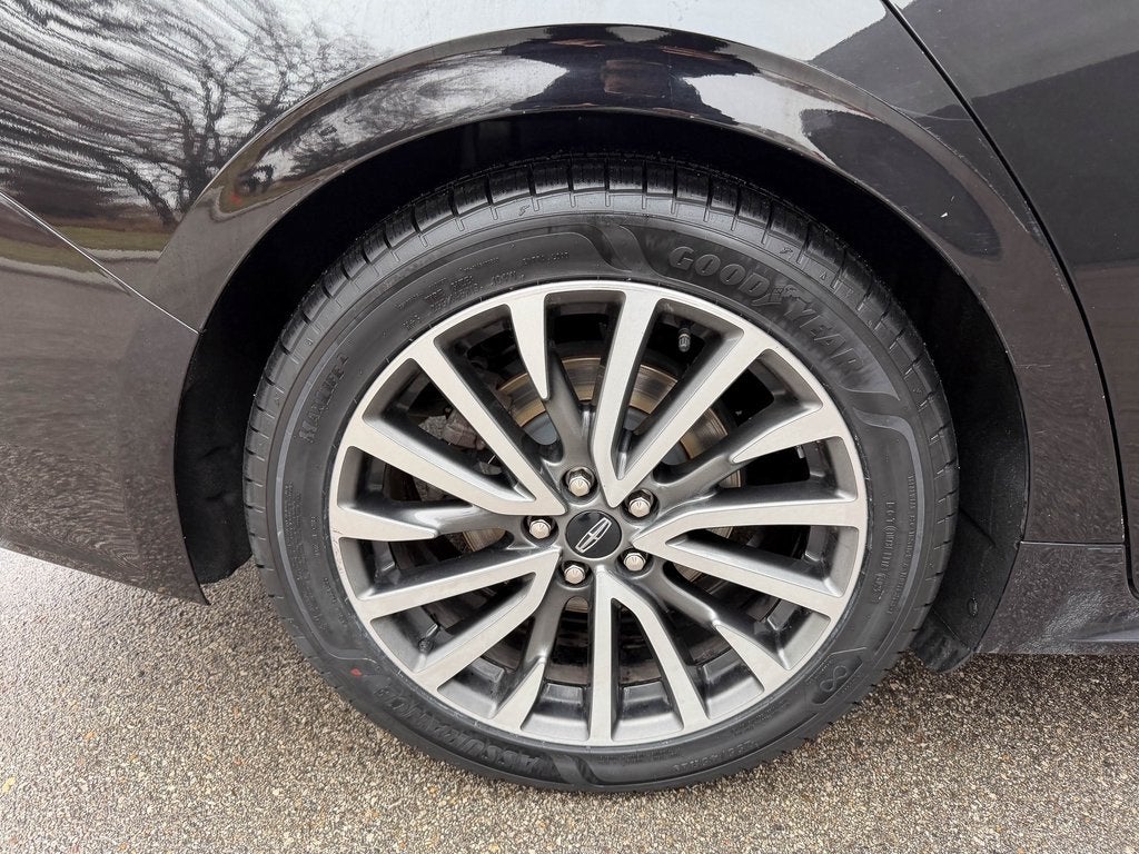 2020 Lincoln Continental Standard