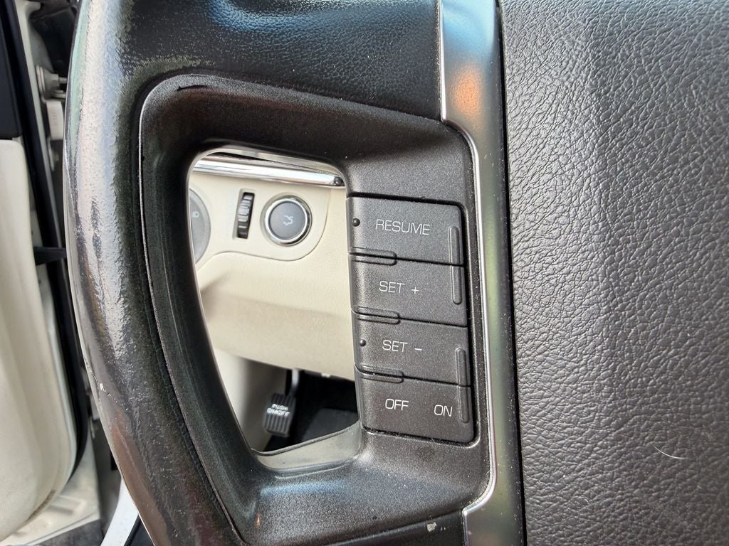 2009 Lincoln MKS Base