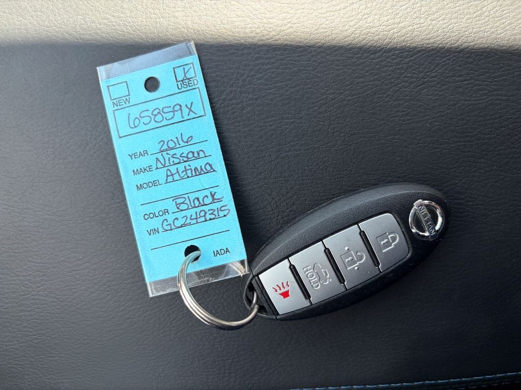 2016 Nissan Altima 2.5 SR