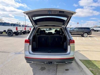 2025 Volkswagen Atlas 2.0T SE w/Technology