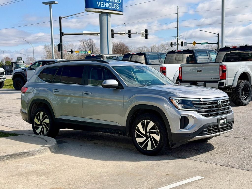 2025 Volkswagen Atlas 2.0T SE w/Technology