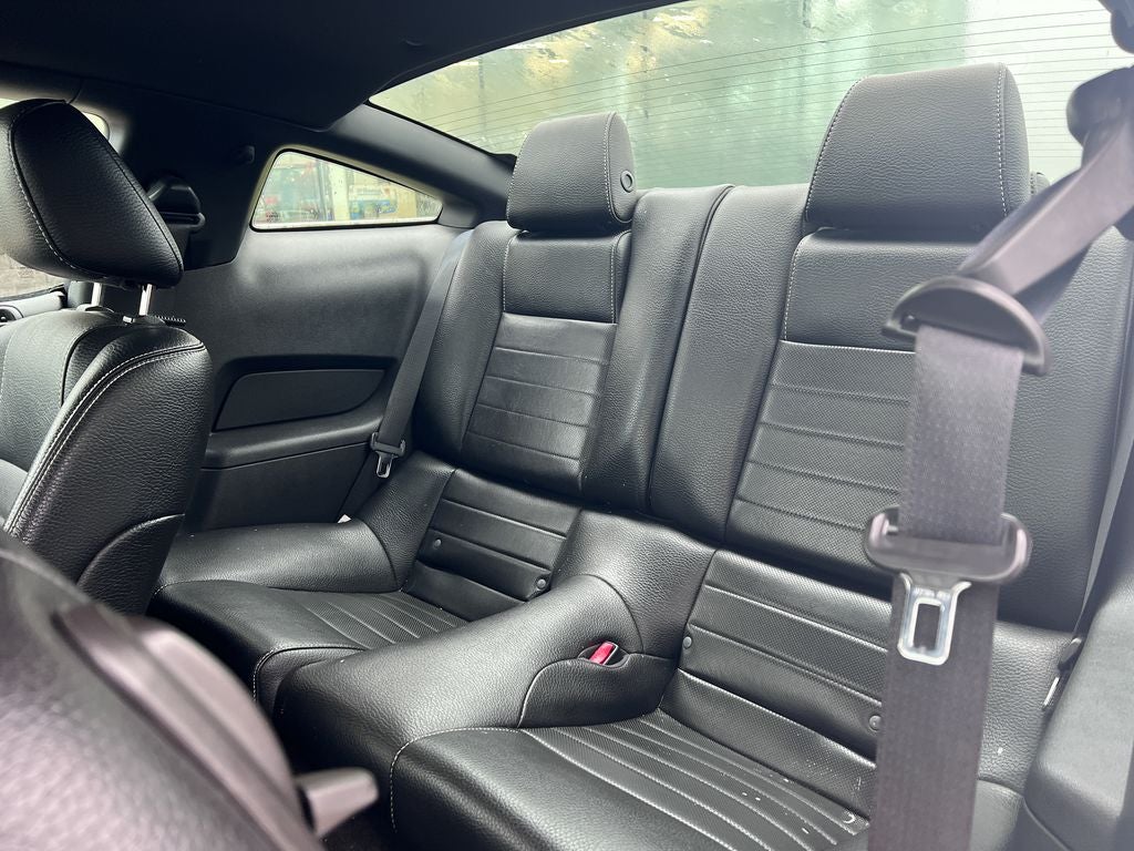 2011 Ford Mustang V6 Premium