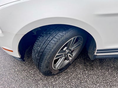 2011 Ford Mustang V6 Premium