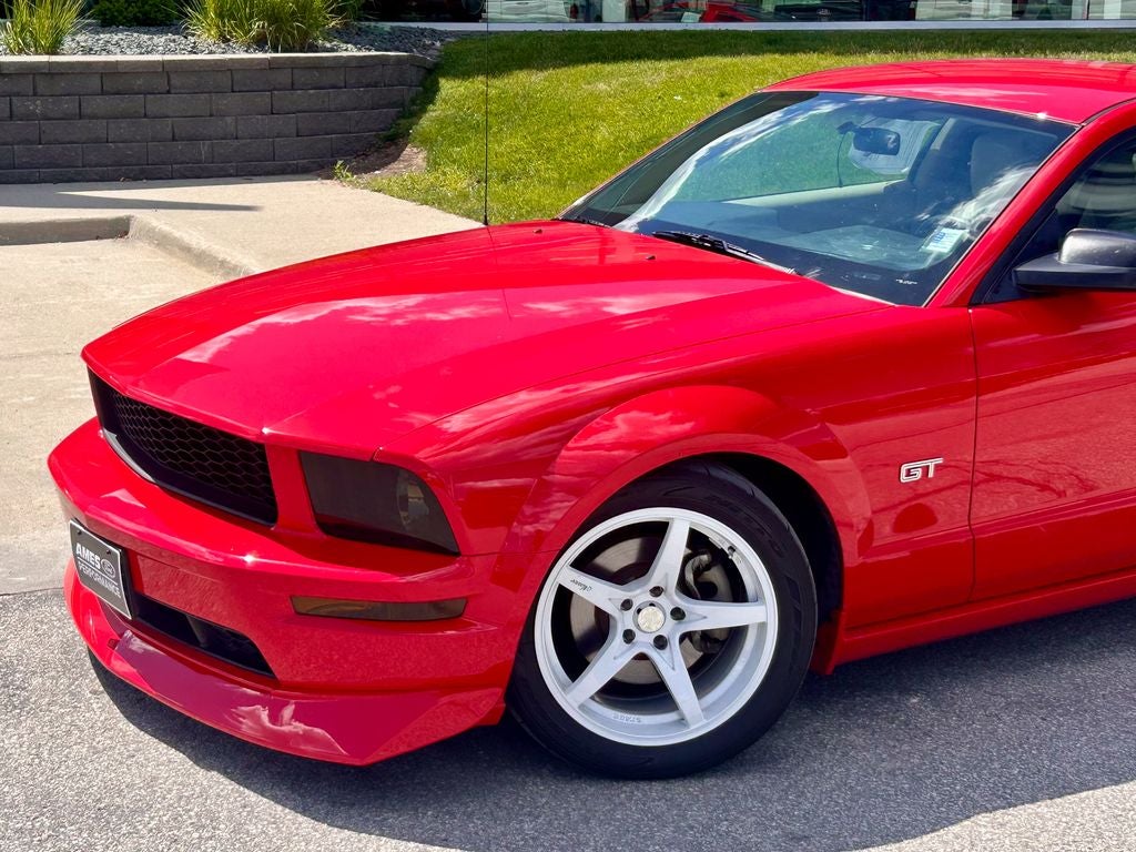 2006 Ford Mustang Base