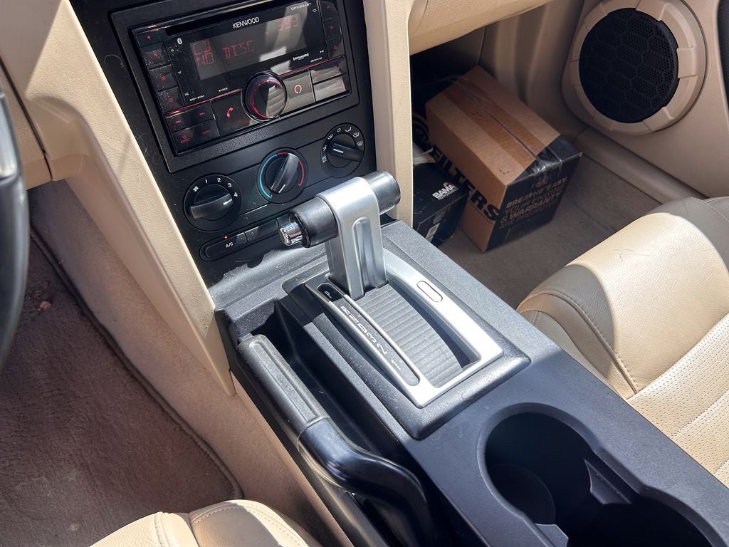 2006 Ford Mustang Base