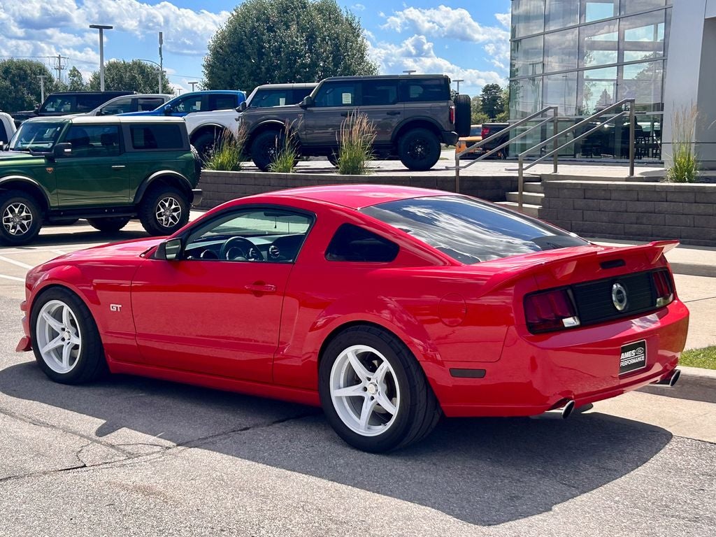 2006 Ford Mustang Base