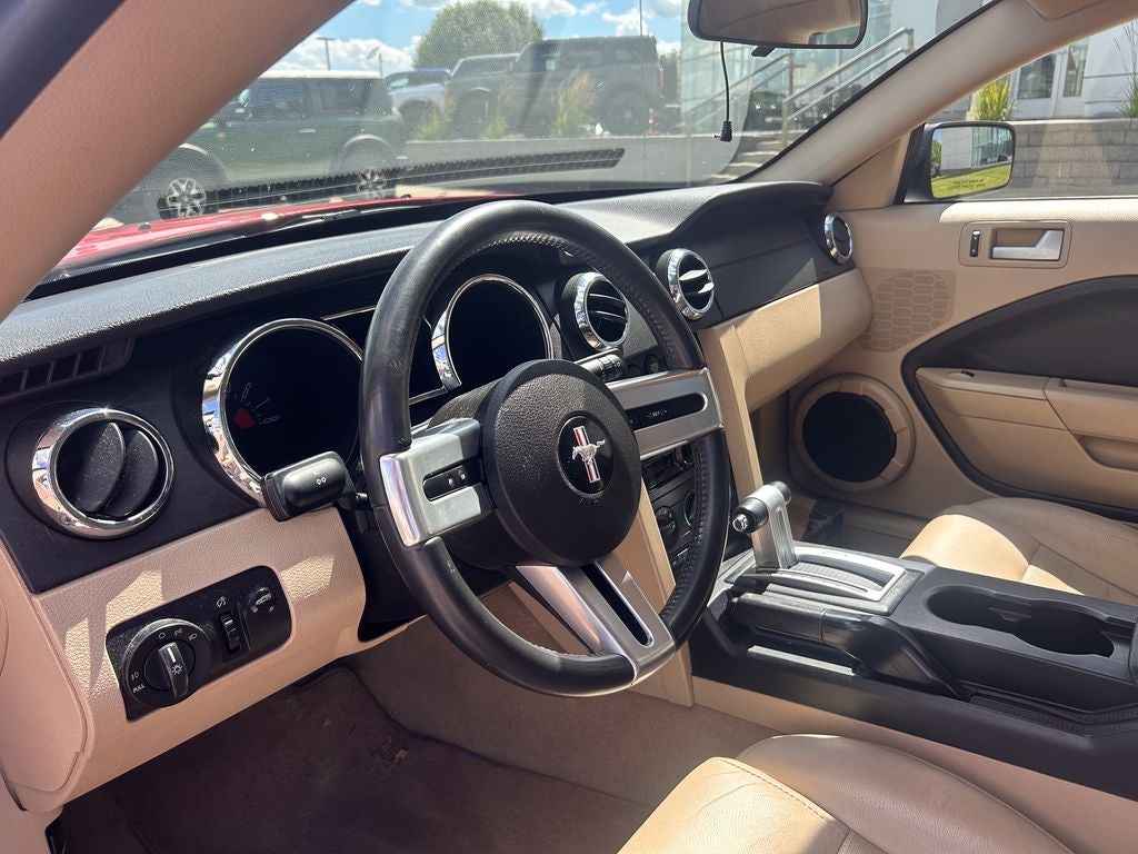 2006 Ford Mustang Base
