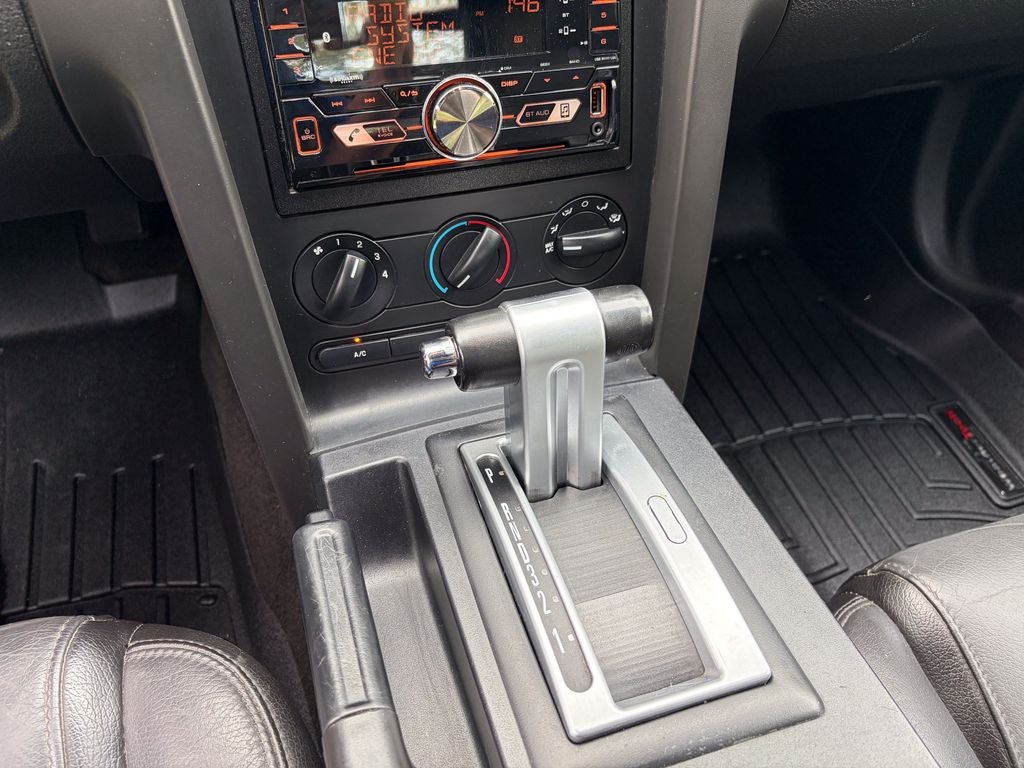 2006 Ford Mustang V6