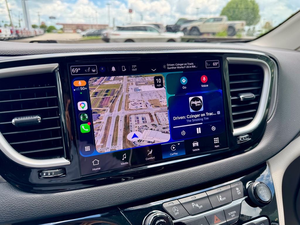 2024 Chrysler Pacifica Touring L
