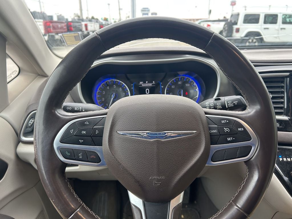 2017 Chrysler Pacifica Touring L