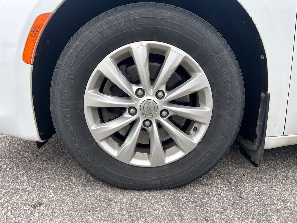 2017 Chrysler Pacifica Touring L